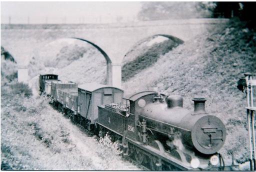 A photograph of Heathfield Railway Station, Heathfield, East Sussex 1950
